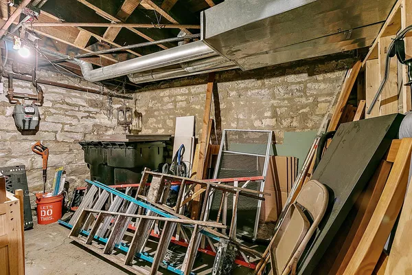 $1,300,000 | 1609-11 North Wood Street, Chicago, IL 60622
