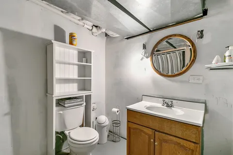 $1,300,000 | 1609-11 North Wood Street, Chicago, IL 60622