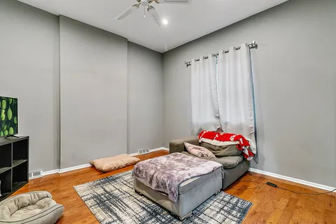 $1,300,000 | 1609-11 North Wood Street, Chicago, IL 60622