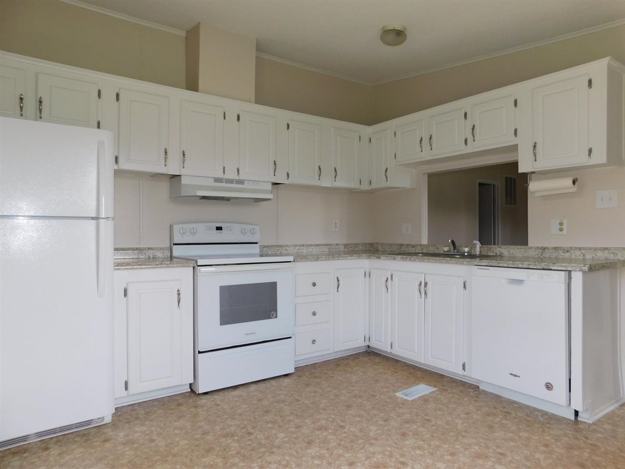 107 Falcon Run Middlesex, NC 27557 - Photo 6 of 12 Kitchen