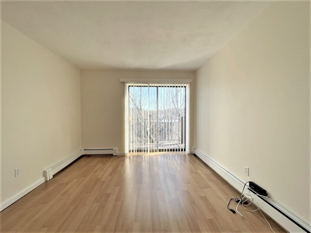 295 Main Street, Unit 28 Reading, MA 01867 - Photo 5 of 9