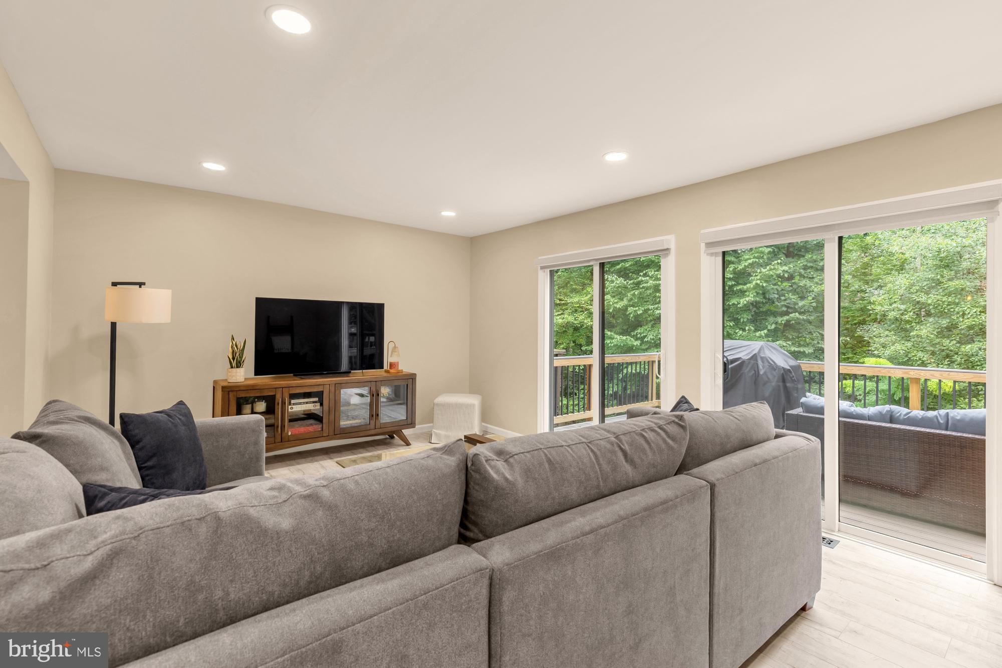 2224 Wheelwright Court Reston, VA 20191 - Photo 15 of 39