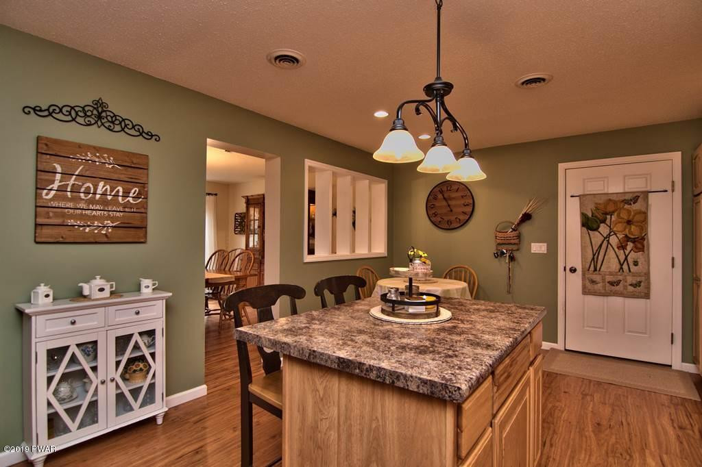 2834 Rockway Road Lake Ariel, PA 18436 - Photo 16 of 112