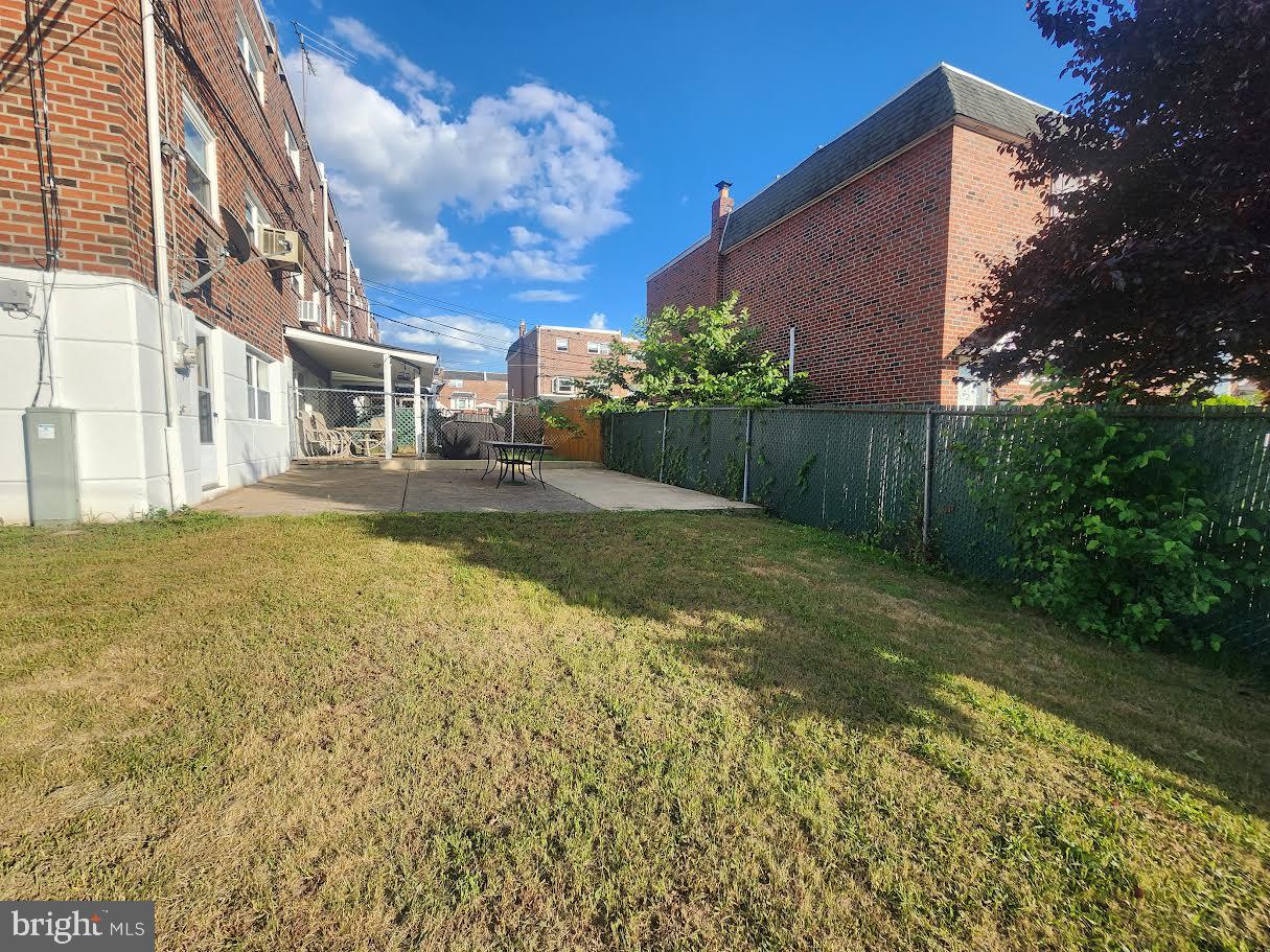 3800 Nedla Road Philadelphia, PA 19154 - Photo 6 of 31 a view of a street with a building in the background