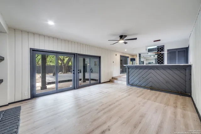 $590,000 | 3295 Lockhill Selma Road, San Antonio, TX 78230