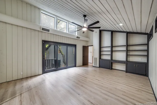 $590,000 | 3295 Lockhill Selma Road, San Antonio, TX 78230