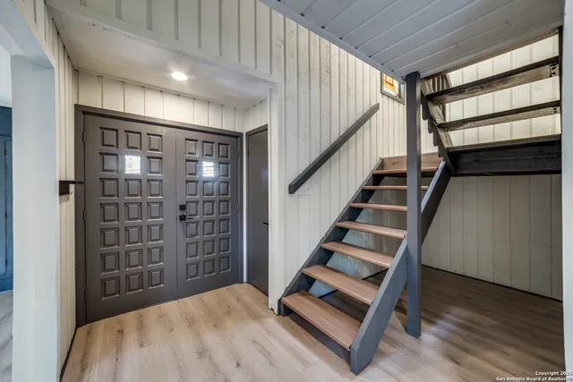 $590,000 | 3295 Lockhill Selma Road, San Antonio, TX 78230