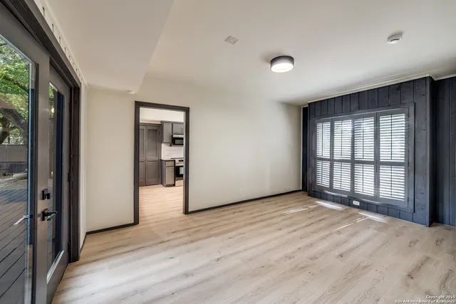 $590,000 | 3295 Lockhill Selma Road, San Antonio, TX 78230