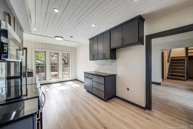 $590,000 | 3295 Lockhill Selma Road, San Antonio, TX 78230