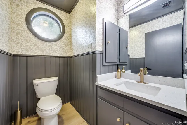 $590,000 | 3295 Lockhill Selma Road, San Antonio, TX 78230