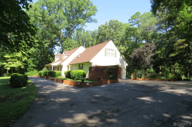 15504 Davis Road Church Road, VA 23833 - Photo 3 of 24 Gallery Image 3