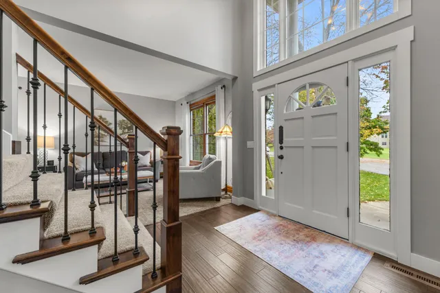 $785,000 | 18244 88th Place North, Maple Grove, MN 55311