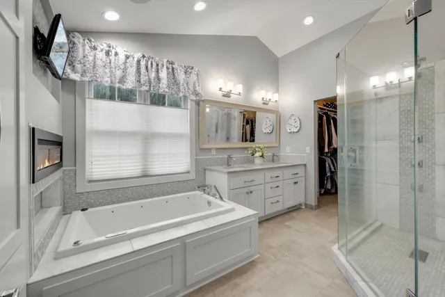 $785,000 | 18244 88th Place North, Maple Grove, MN 55311