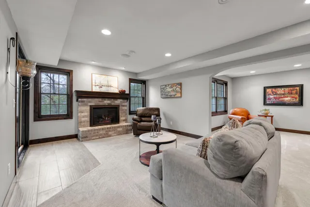 $785,000 | 18244 88th Place North, Maple Grove, MN 55311