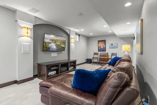 $785,000 | 18244 88th Place North, Maple Grove, MN 55311