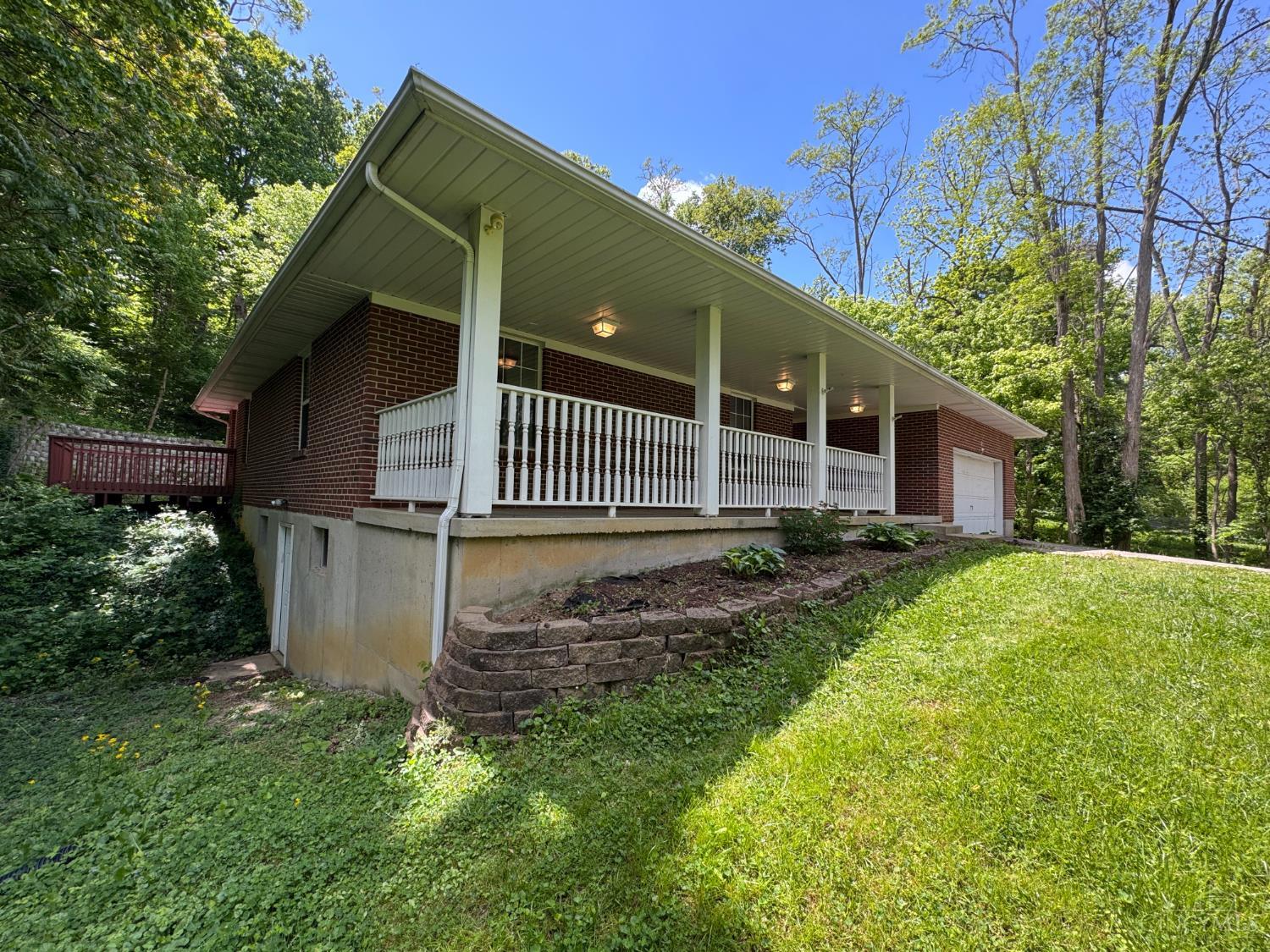 6954 Bridges Road Cincinnati, OH 45230 - Photo 2 of 43