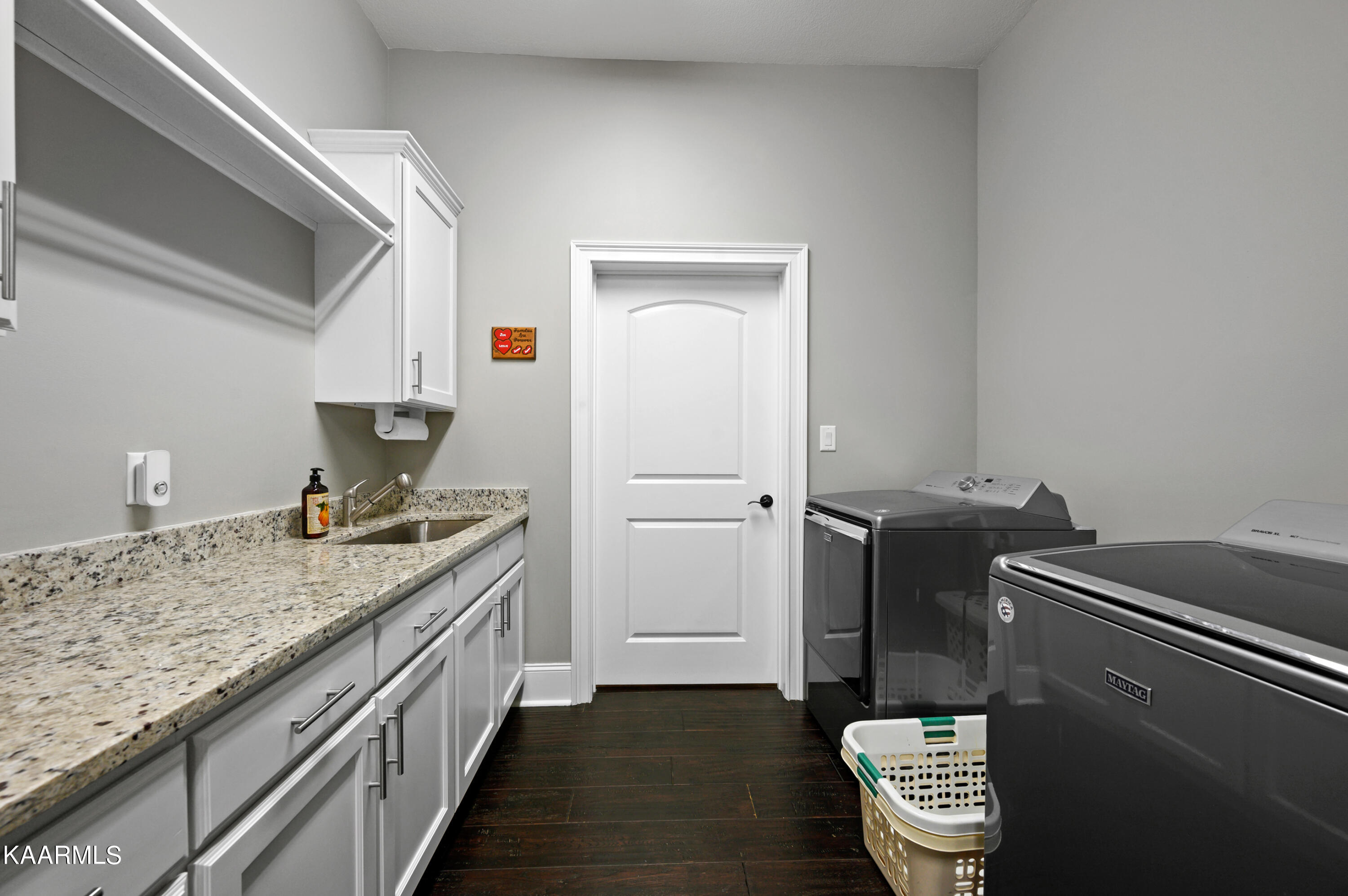 1617 Regency Court Sevierville, TN 37862 - Photo 27 of 60 DSC_7895
