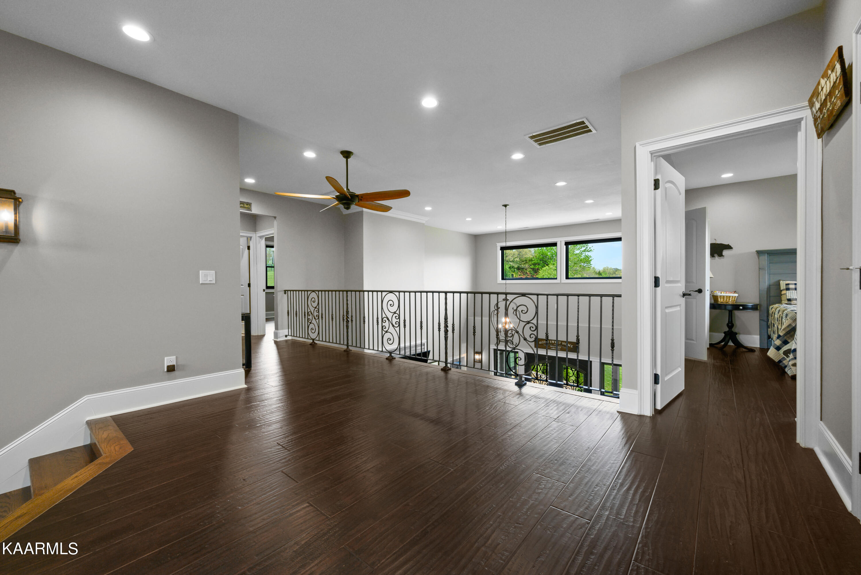 1617 Regency Court Sevierville, TN 37862 - Photo 31 of 60 DSC_8015