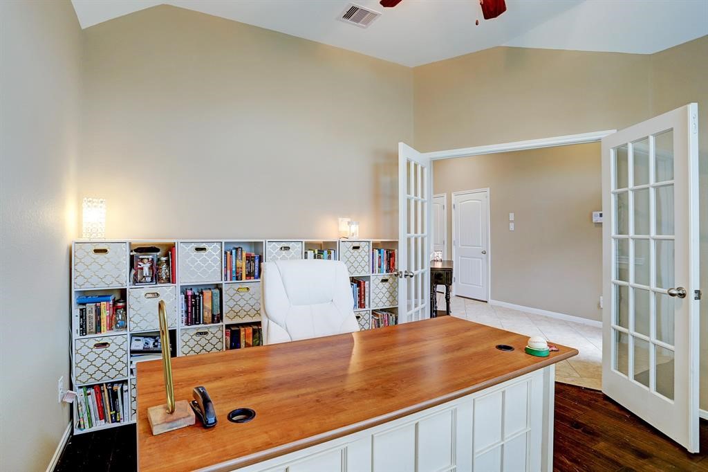 4411 Eclipse Park Court Spring, TX 77389 - Photo 4 of 28