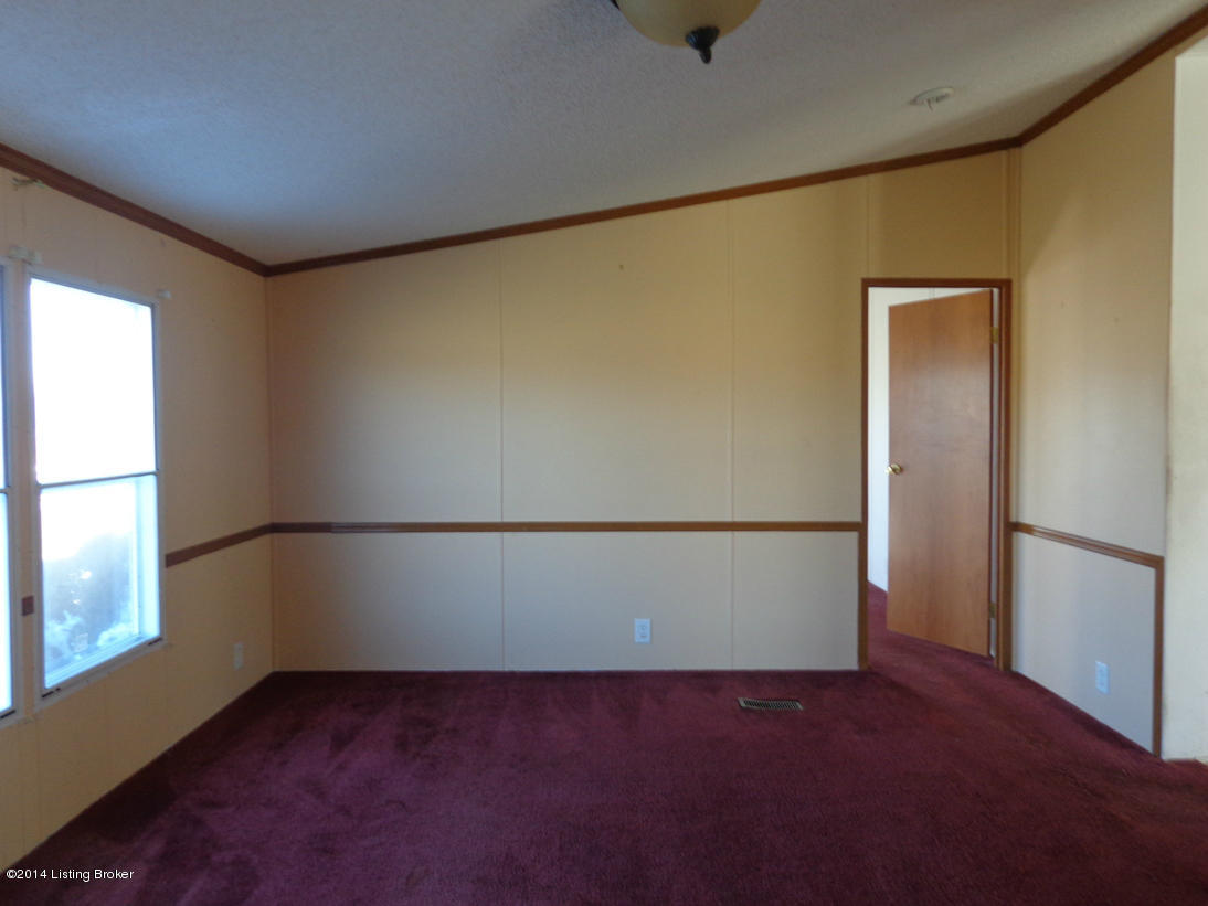 422 Paul Harned Road Lebanon Junction, KY 40150 - Photo 3 of 18 PH MKT LR 2