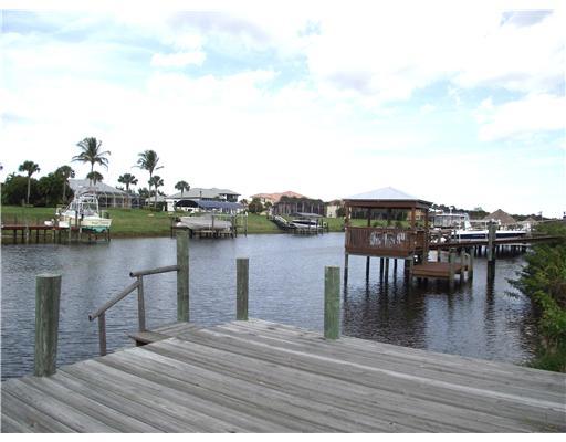 179 Southeast Osprey Ridge Port St. Lucie, FL 34984 - Photo 3 of 23 Additional Photo
