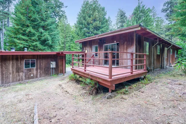 $650,000 | 43853 Tibbens Lane, Mendocino, CA 95460