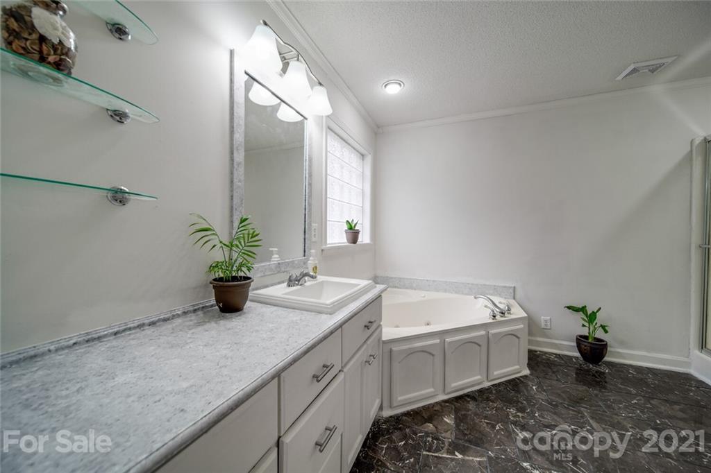 609 Stacy Ridge Road Gastonia, NC 28052 - Photo 14 of 27 Gallery Image 14