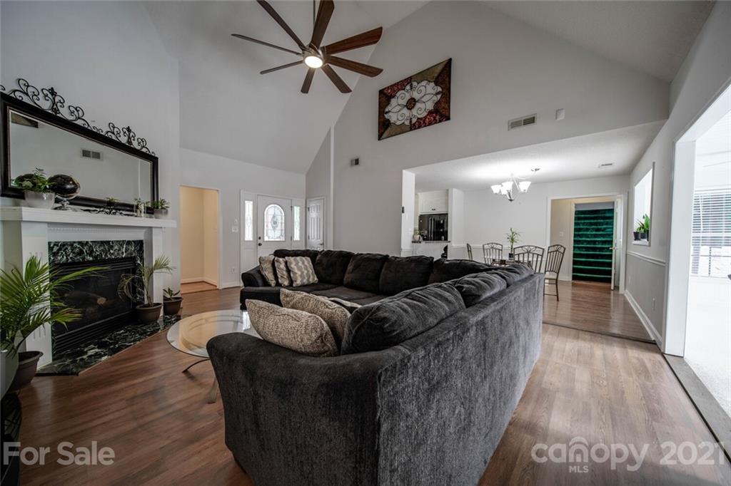 609 Stacy Ridge Road Gastonia, NC 28052 - Photo 5 of 27 Gallery Image 5