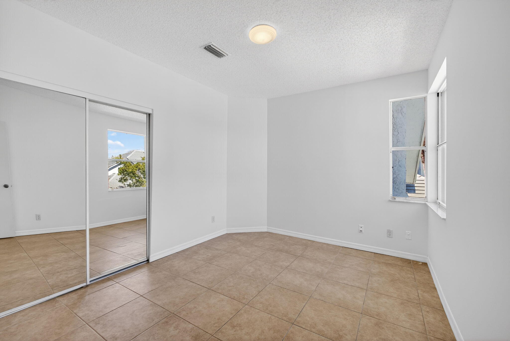 3057 Genoa Lane Jupiter, FL 33477 - Photo 24 of 55 guest 1 bedroom