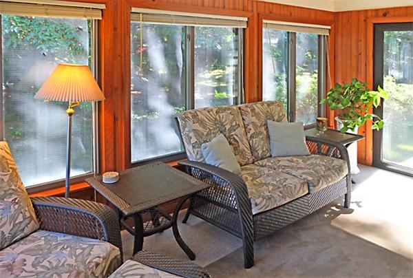 91 Lawson Road Winchester, MA 01890 - Photo 8 of 18