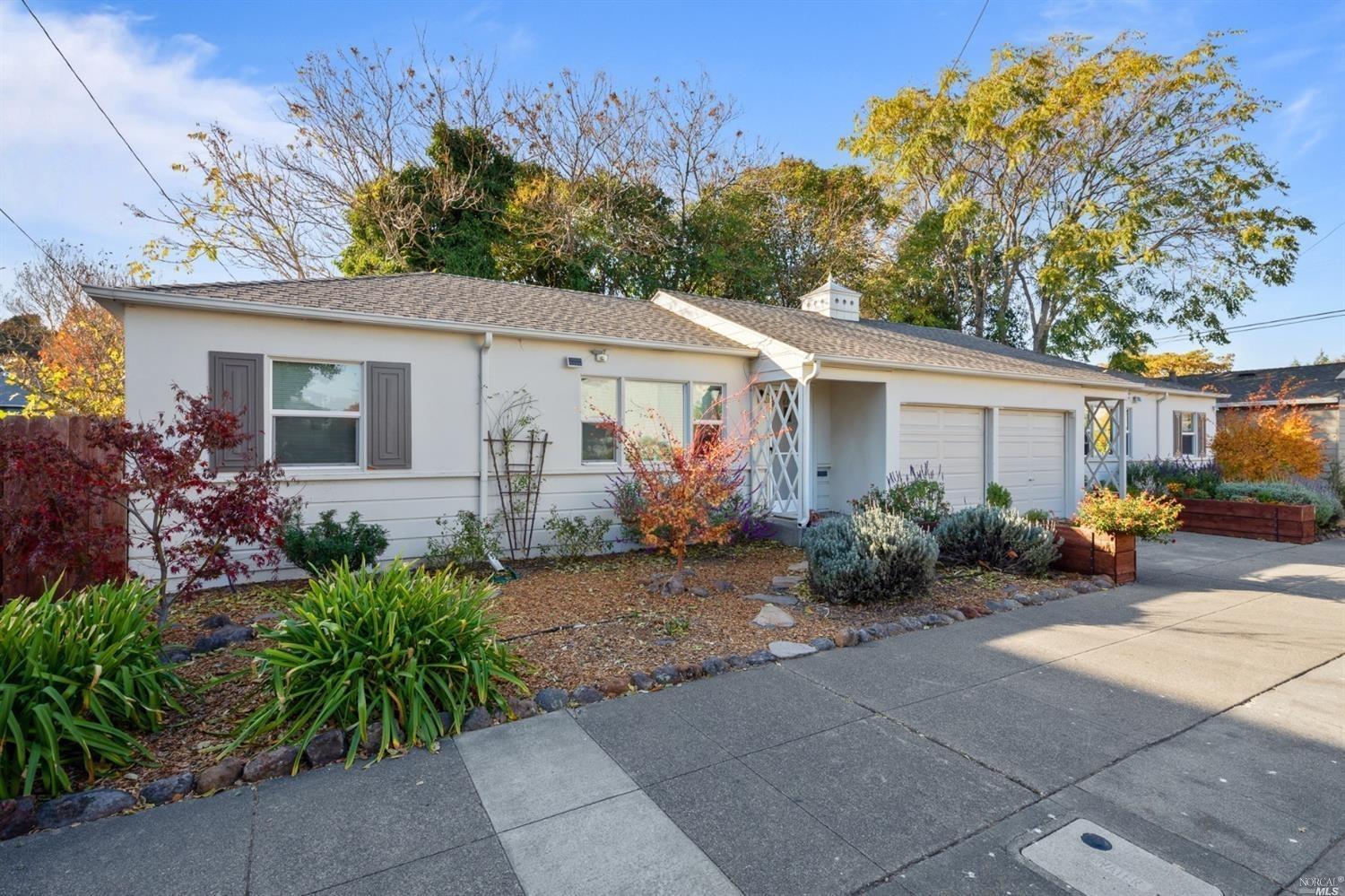 619-621 Beaver Street Santa Rosa, CA 95404 - Photo 1 of 1 619 - 621 Beaver St.