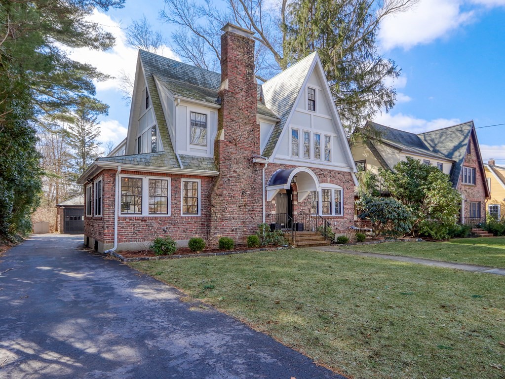 18 Brackett Road Newton, MA 02458 - Photo 32 of 32 a front view of house with yard