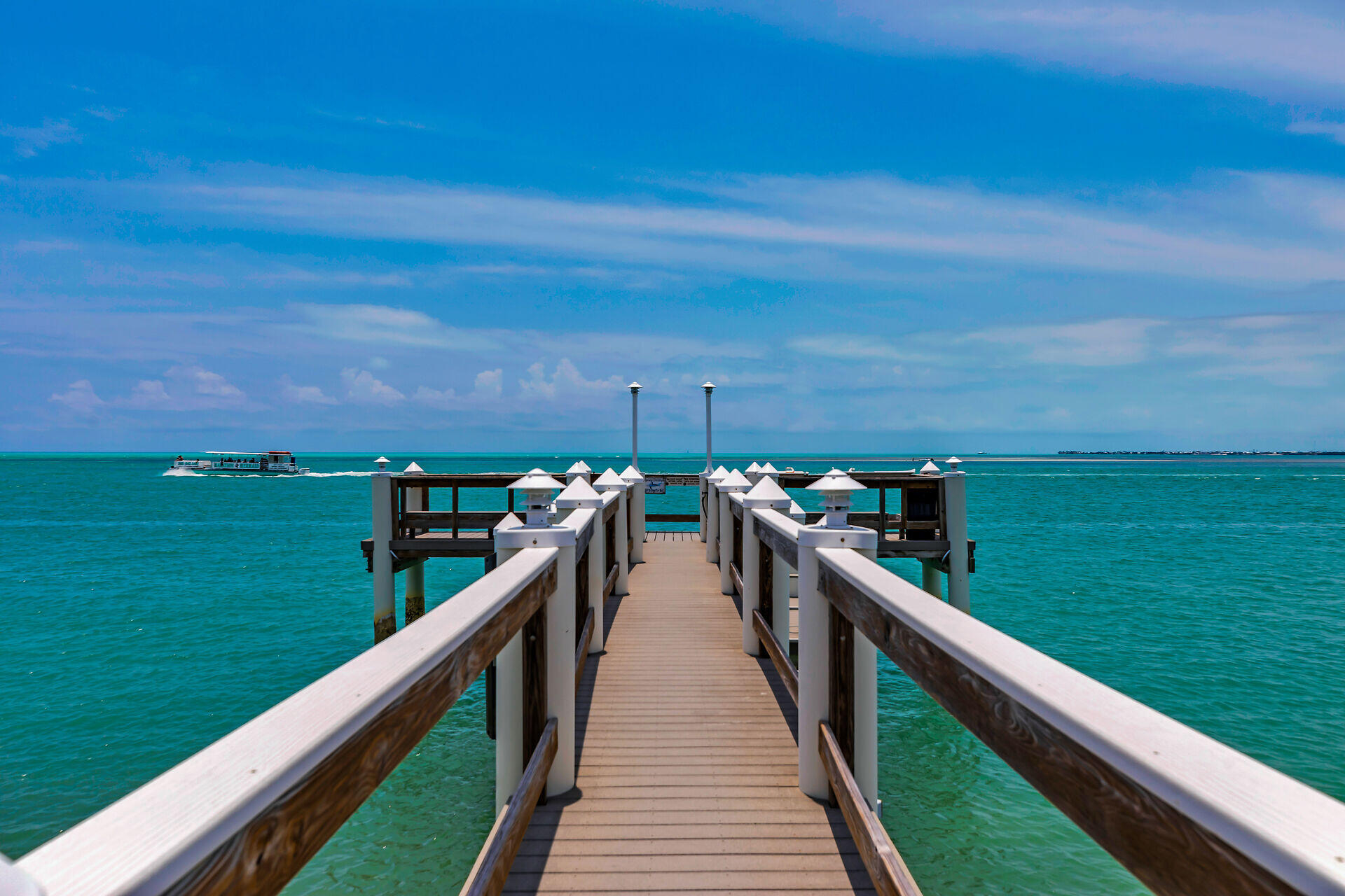 1133 West Ocean Drive, Unit 4 Key Colony Beach, FL 33051 - Photo 55 of 77 virtual-tour-356099-mls-high-res-image-6