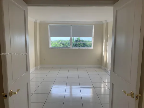 $1,170,160 | 177 Ocean Ln Drive, Unit 512, Key Biscayne, FL 33149