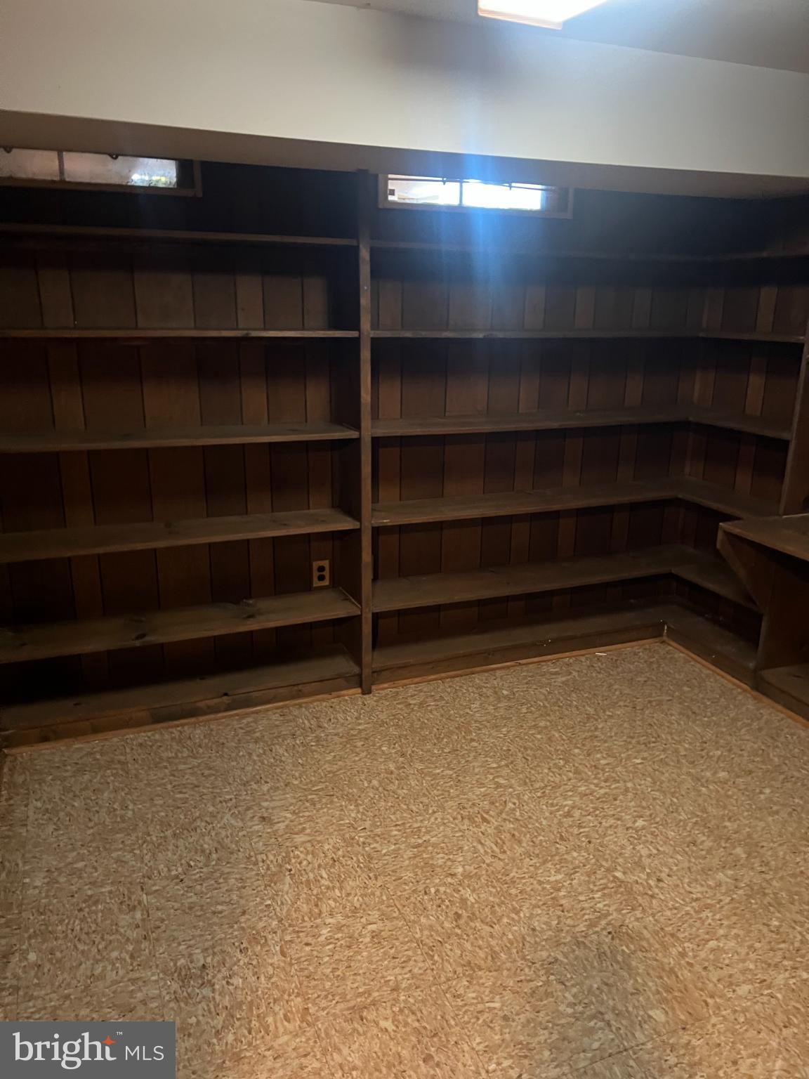 215 Summit Hall Road Gaithersburg, MD 20877 - Photo 19 of 20 a view of walk in closet