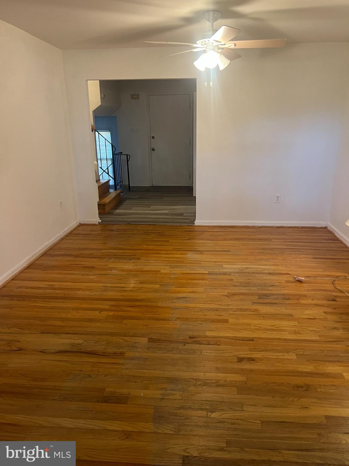 215 Summit Hall Road Gaithersburg, MD 20877 - Photo 9 of 20 a view of room with an ocean