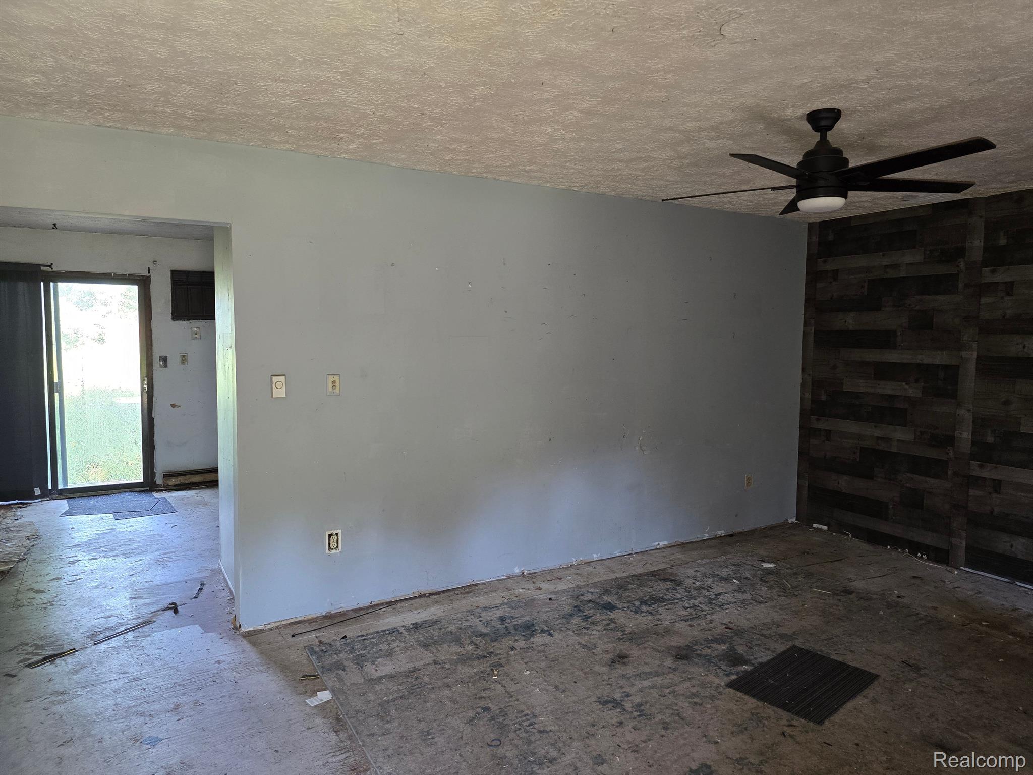 9569 Oak Grove Road Howell, MI 48855 - Photo 5 of 20 Gallery Image 5