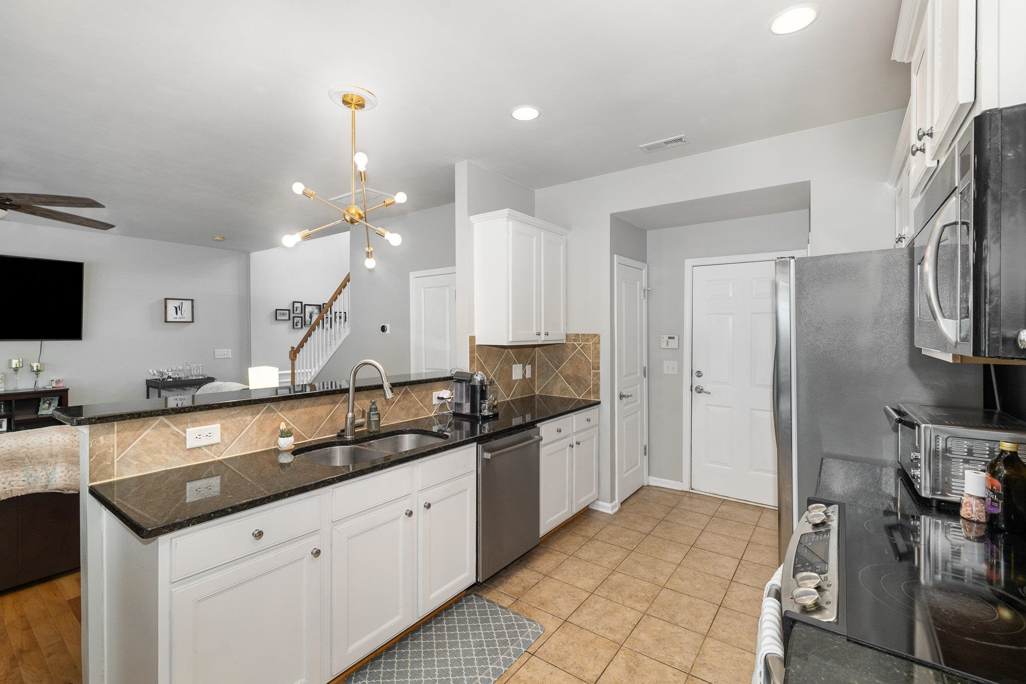 8206 Pilots View Drive Raleigh, NC 27617 - Photo 8 of 24 Photo 8