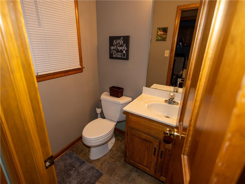 8515 Hallet Street Lenexa, KS 66215 - Photo 10 of 21