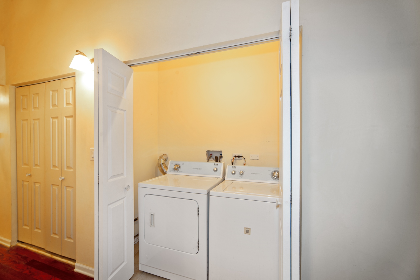 521 North Racine Avenue, Unit 1 Chicago, IL 60642 - Photo 24 of 24