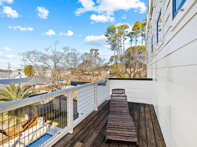 $1,199,000 | 213 Pinetree Drive, Panama City Beach, FL 32413