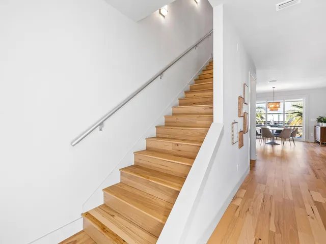 $1,199,000 | 213 Pinetree Drive, Panama City Beach, FL 32413