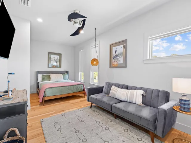 $1,199,000 | 213 Pinetree Drive, Panama City Beach, FL 32413