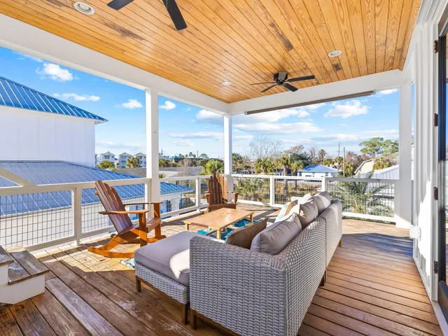 $1,199,000 | 213 Pinetree Drive, Panama City Beach, FL 32413