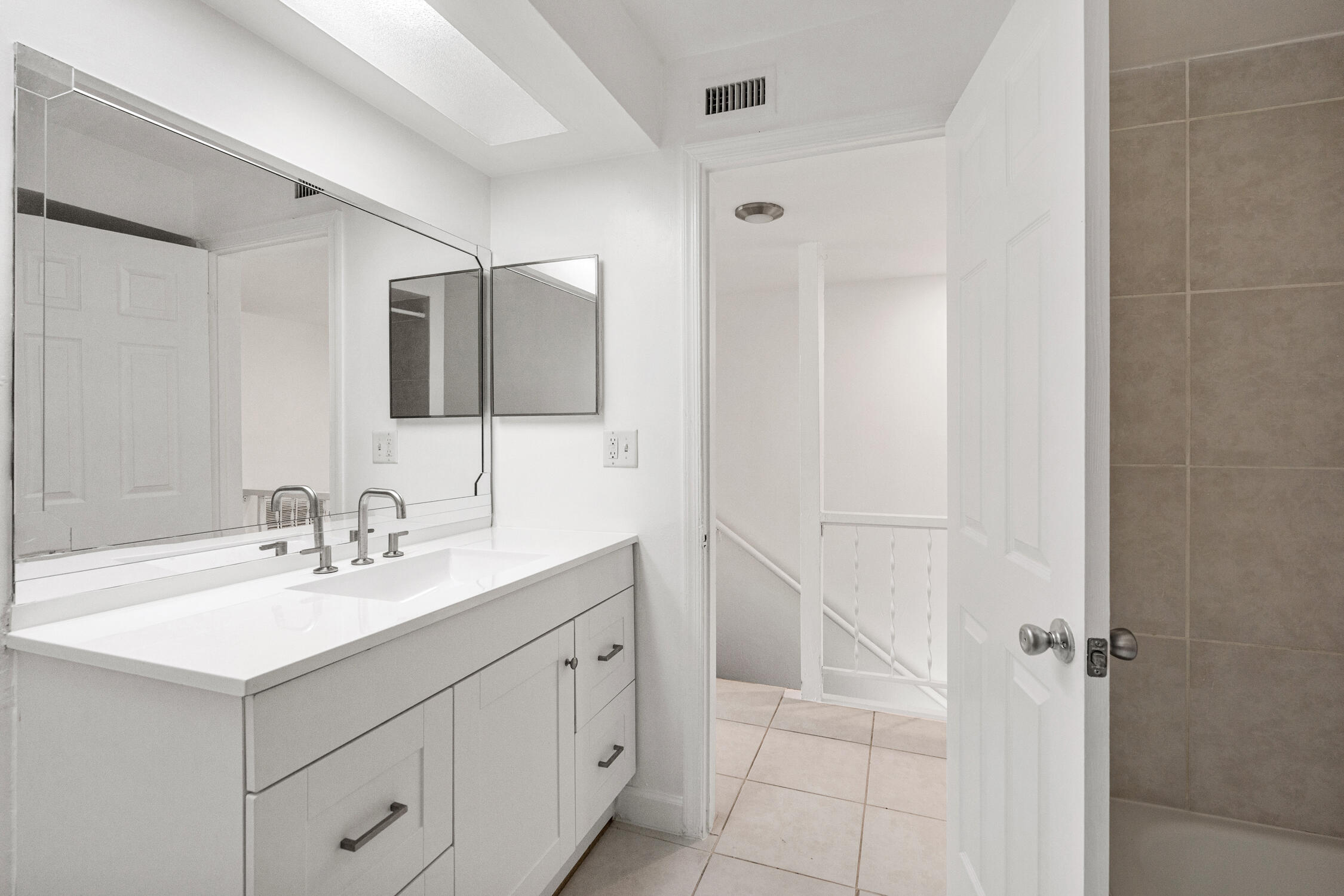 1783 Northwest 15th Vista, Unit 1 Boca Raton, FL 33432 - Photo 16 of 23 DSC00789