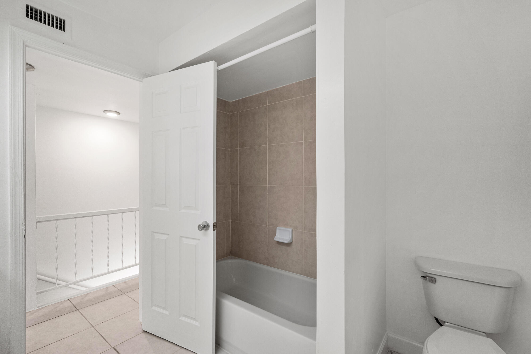 1783 Northwest 15th Vista, Unit 1 Boca Raton, FL 33432 - Photo 17 of 23 DSC00786