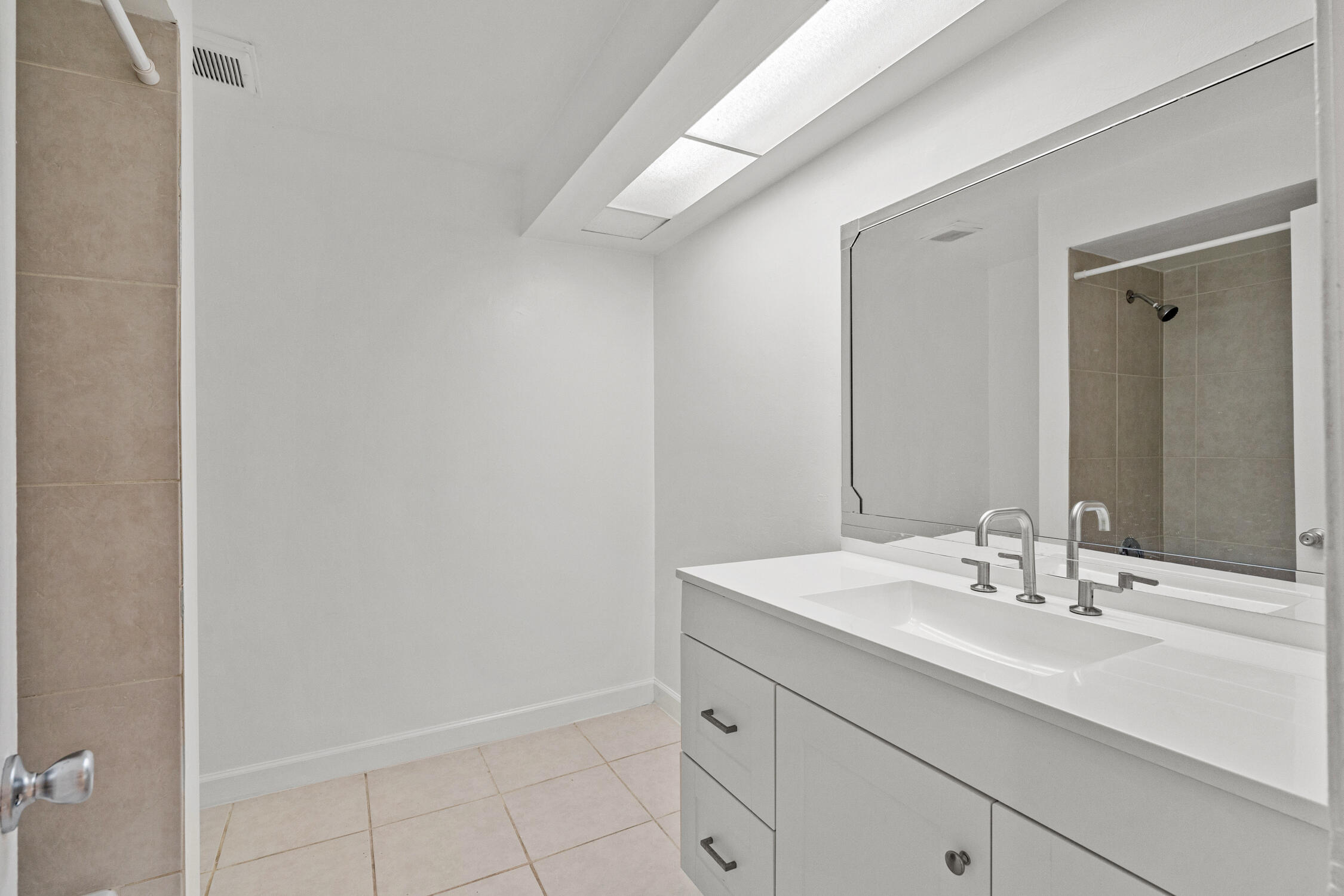 1783 Northwest 15th Vista, Unit 1 Boca Raton, FL 33432 - Photo 18 of 23 DSC00783