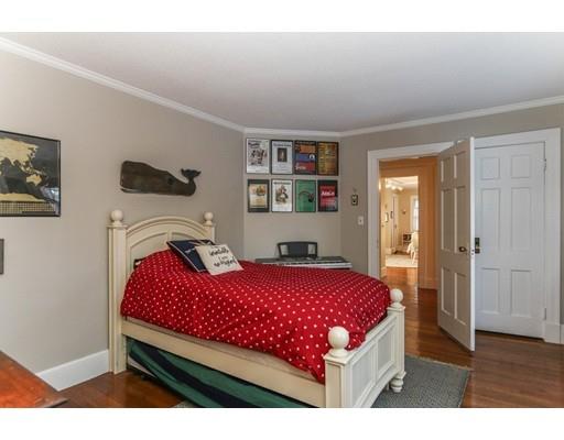 103 Crescent Road Longmeadow, MA 01106 - Photo 23 of 30 Gallery Image 23