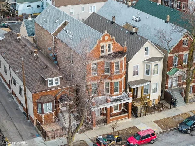 $824,000 | 1908 West 48th Street, Chicago, IL 60609