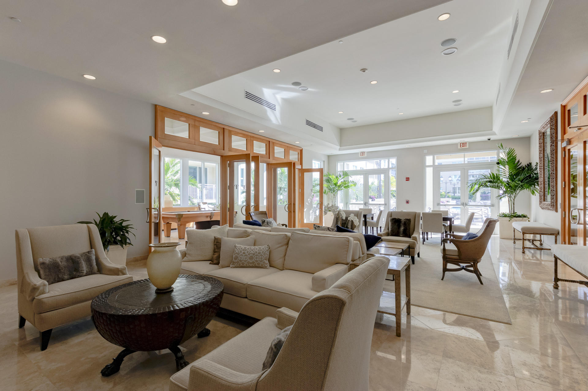 99 Southeast Mizner Boulevard, Unit 233 Boca Raton, FL 33432 - Photo 28 of 55 Lobby
